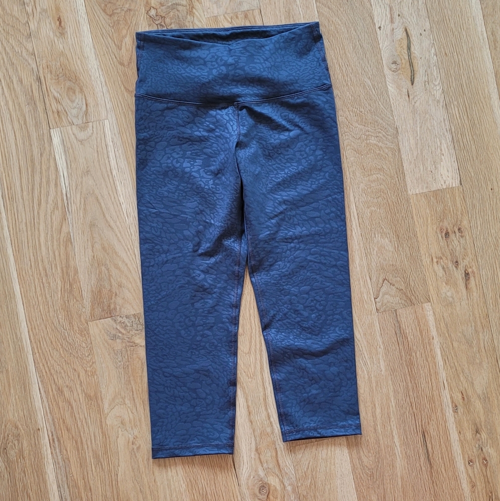 Old Navy elevate crop legging